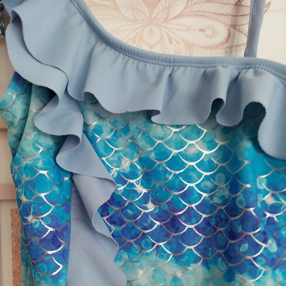 ⭐️ 5/$30 Mermaid one piece Justice swim suit, size 12